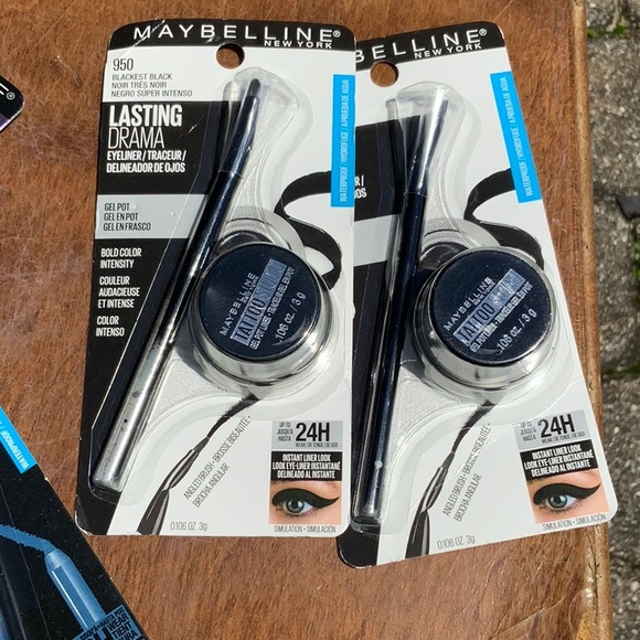 MAYBELLINE 3 MASCARAS AND 3 EYELINERS BUNDLE - Picture 5 of 7